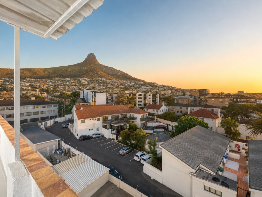 0 Bedroom Property for Sale in Sea Point Western Cape